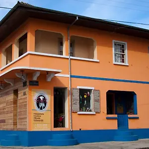 Albergue Armazem Do Heyokah